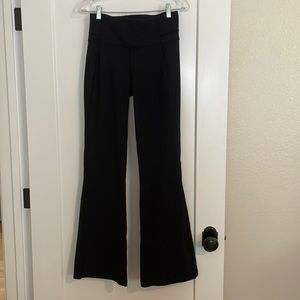 Lululemon Groove Flare pant